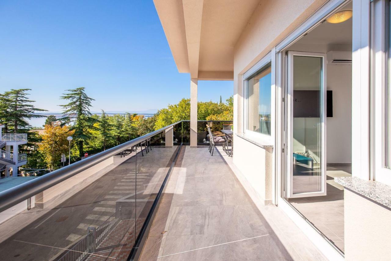Villa Veronique Dramalj Exterior foto